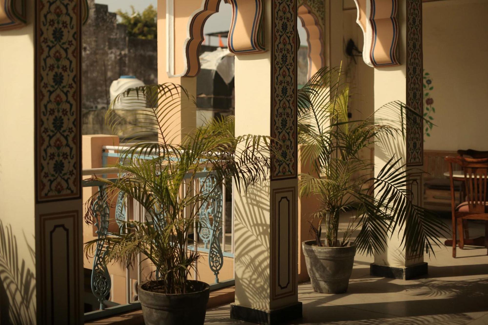 Kothipushkar Bed & Breakfast Eksteriør bilde